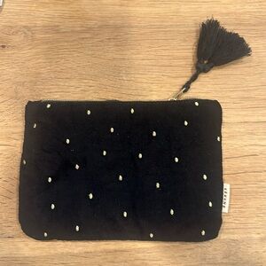 Sezane pouch